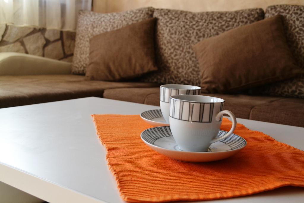 Lanterna Apartments كوتور الغرفة الصورة