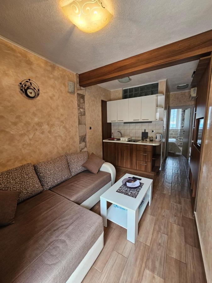 Lanterna Apartments كوتور الغرفة الصورة