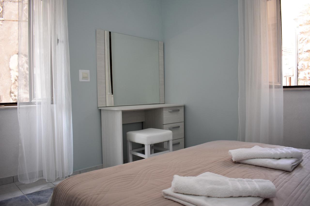 Lanterna Apartments كوتور المظهر الخارجي الصورة